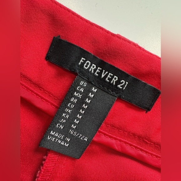 Forever 21 Red High-Waisted Shorts Size Medium - Picture 4 of 5